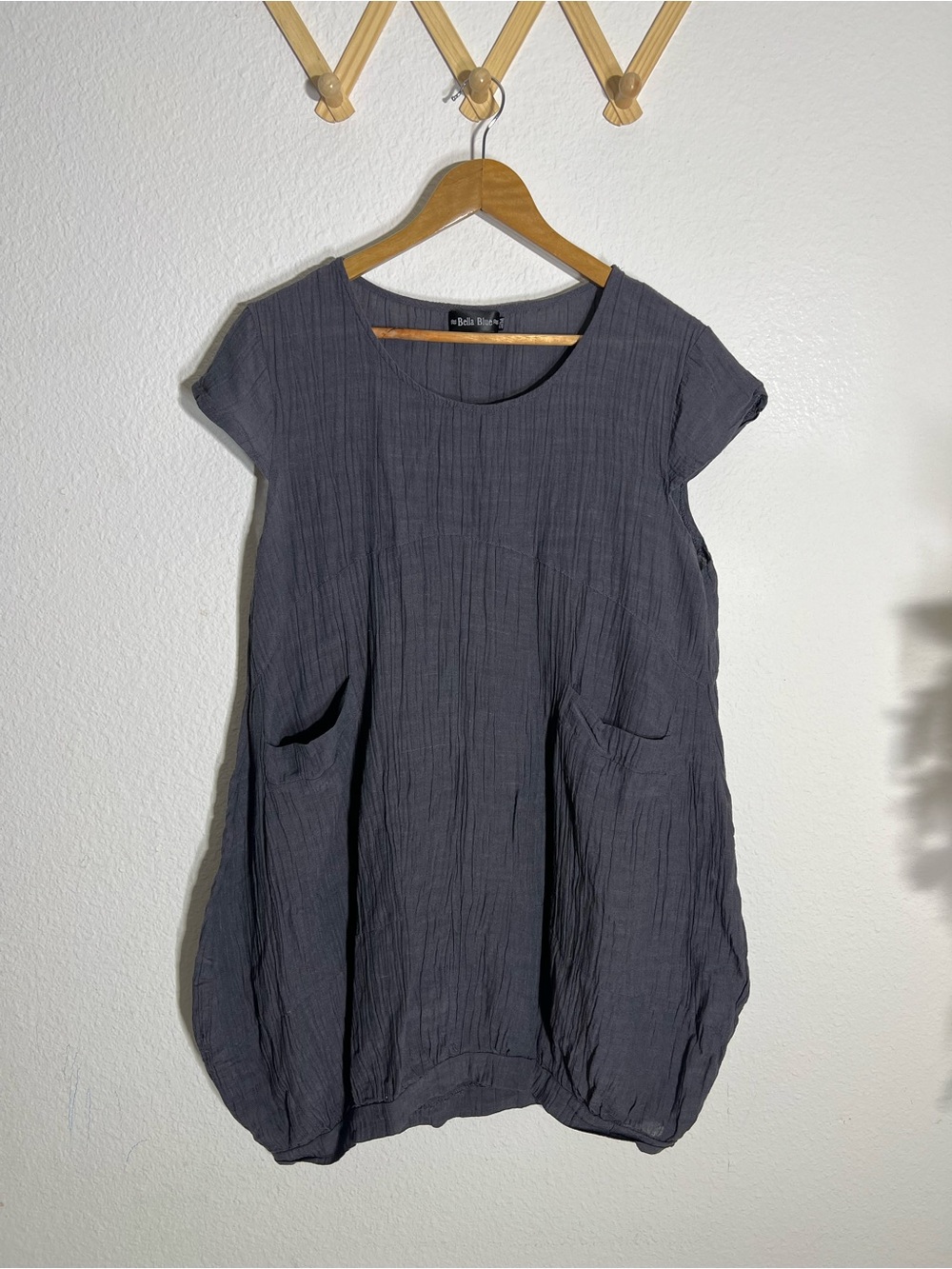 BELLA BLUE • charcoal grey cotton balloon dress